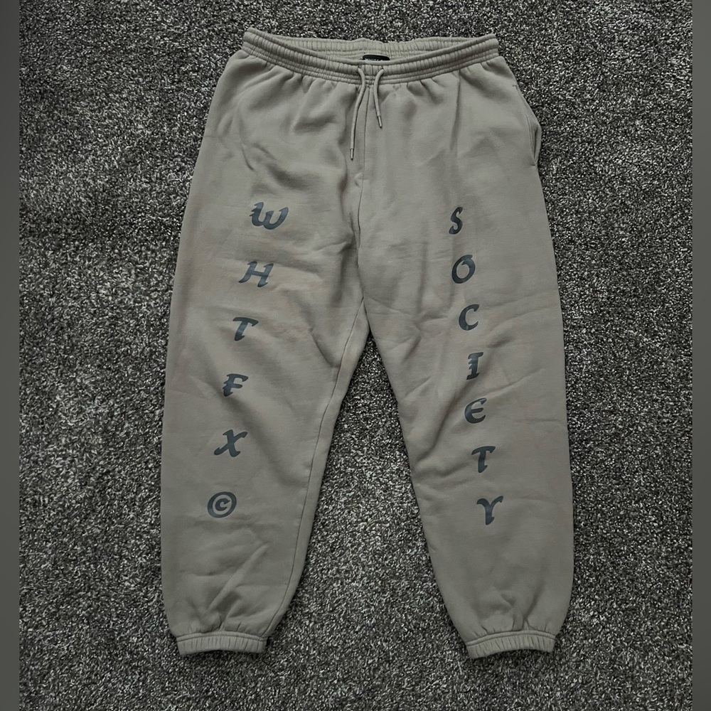 White Fox Boutique Women’s Sweatpants